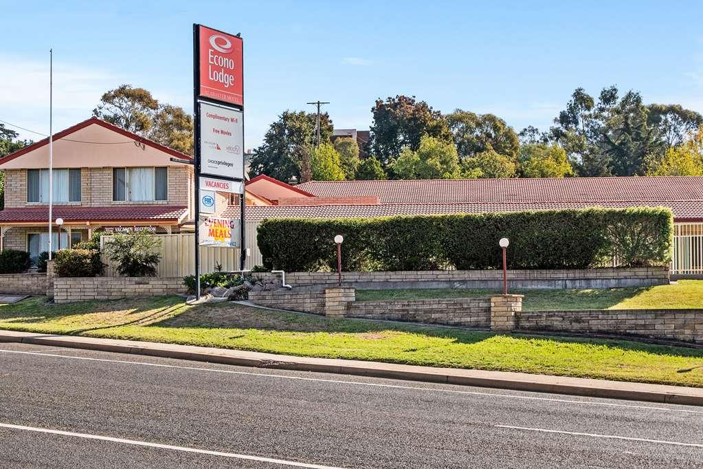 Econo Lodge Alabaster Cowra Buitenkant foto