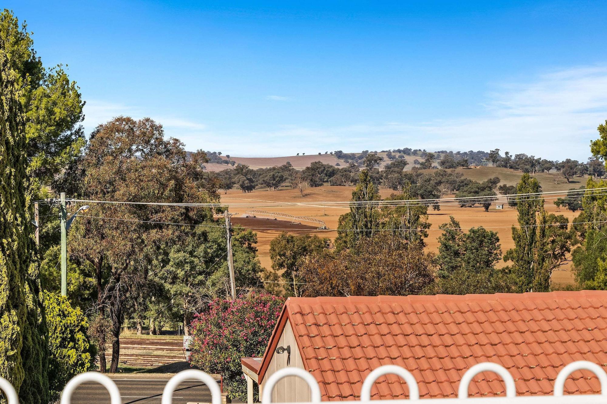 Econo Lodge Alabaster Cowra Buitenkant foto