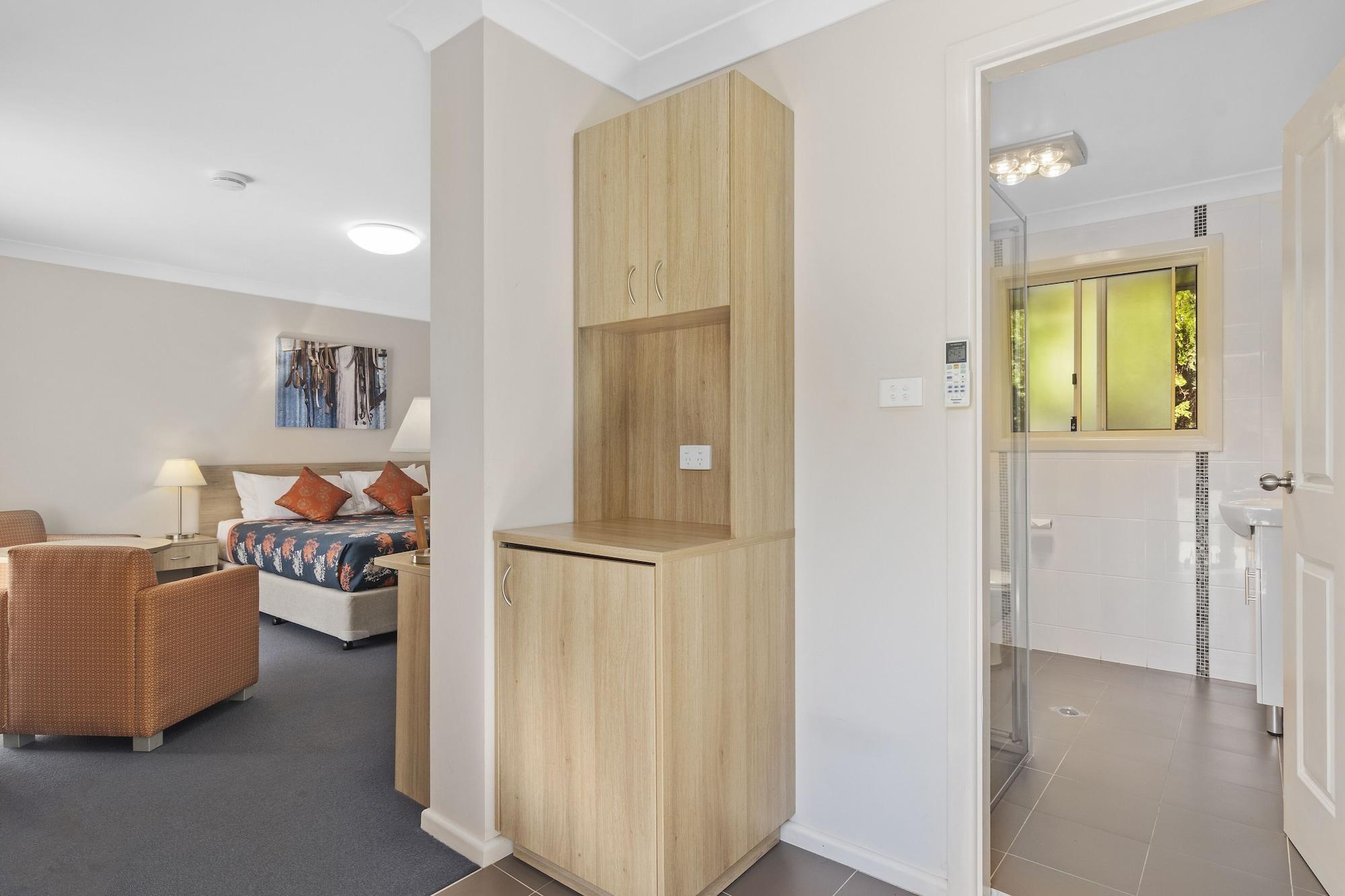 Econo Lodge Alabaster Cowra Buitenkant foto