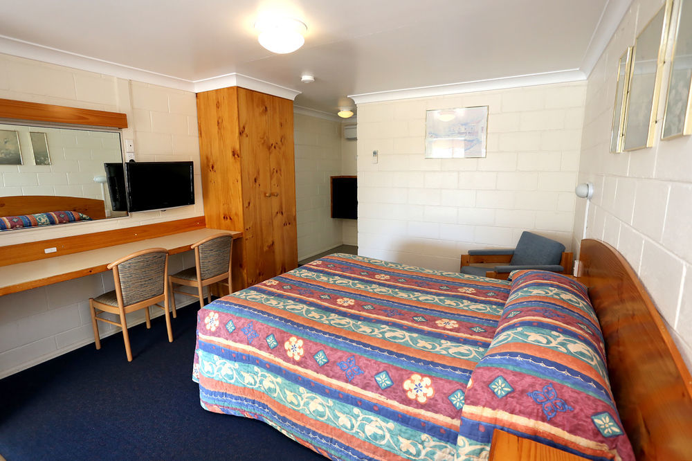 Econo Lodge Alabaster Cowra Buitenkant foto